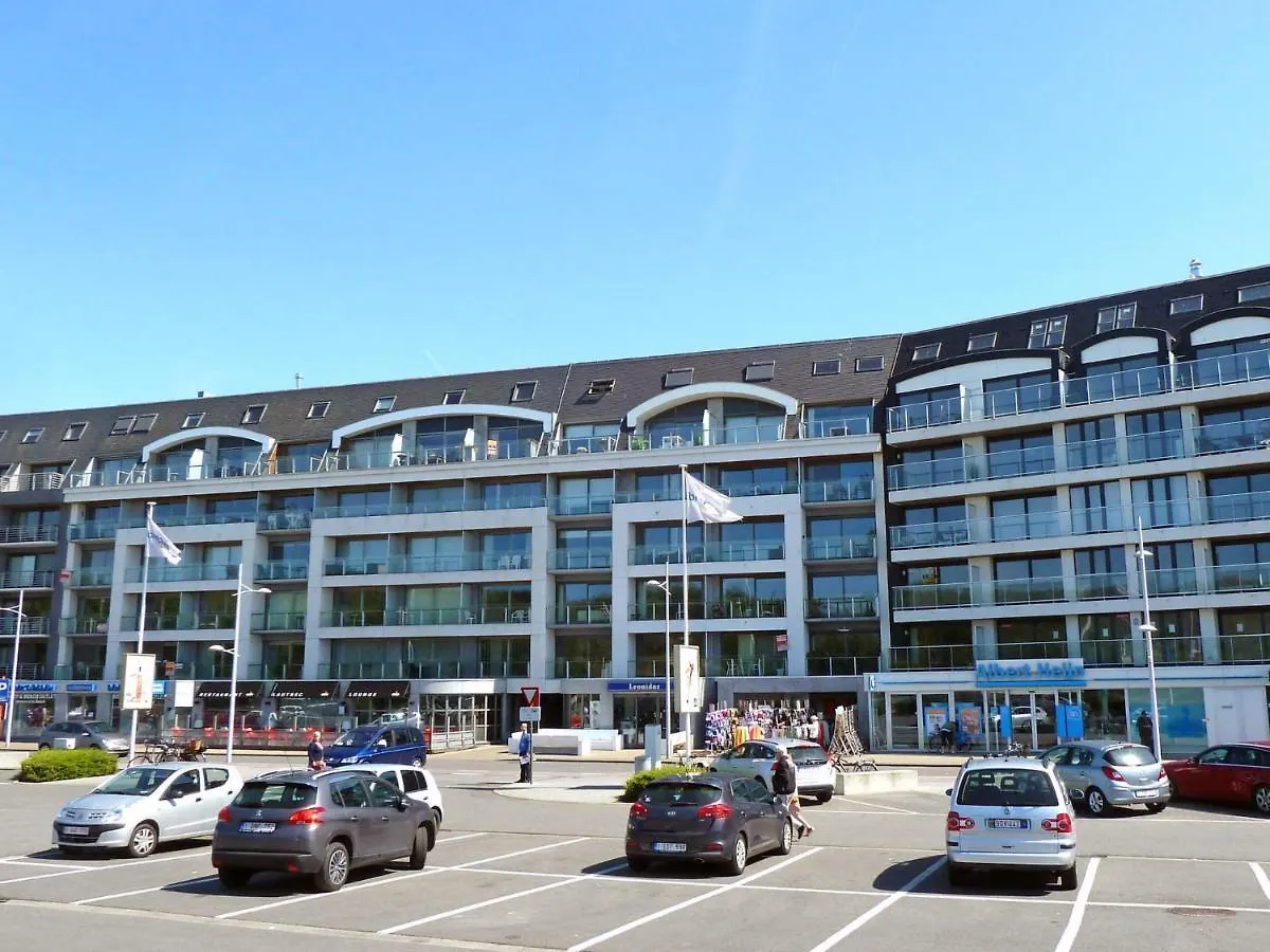 Apartment Residentie Lautrec-3 By Interhome ブレーデネ